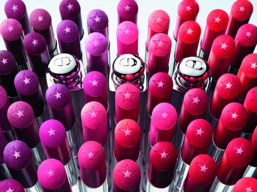 Dior Addict lance sa nouvelle collection lipstick : Stellar Halo Shine & Stellar Gloss. Crédits : ©Dior.